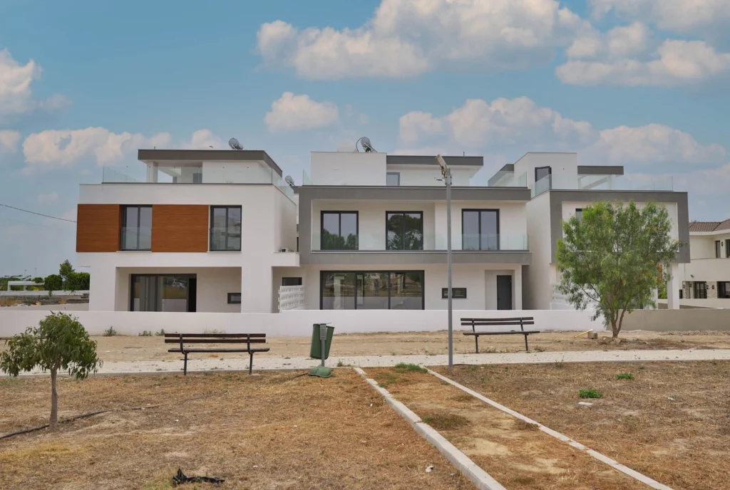 4 Bedroom House for Sale in Livadia Larnakas, Larnaca District