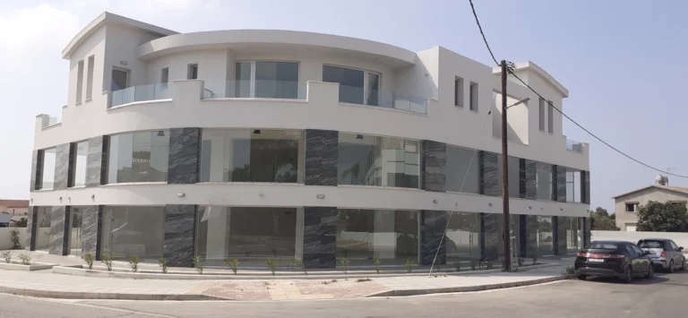 107m² Commercial for Sale in Meneou, Larnaca District