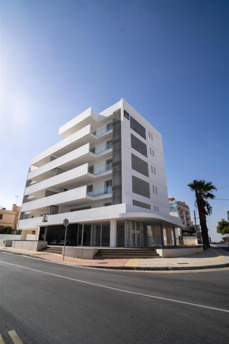 3 Bedroom Apartment for Sale in Strovolos, Nicosia District