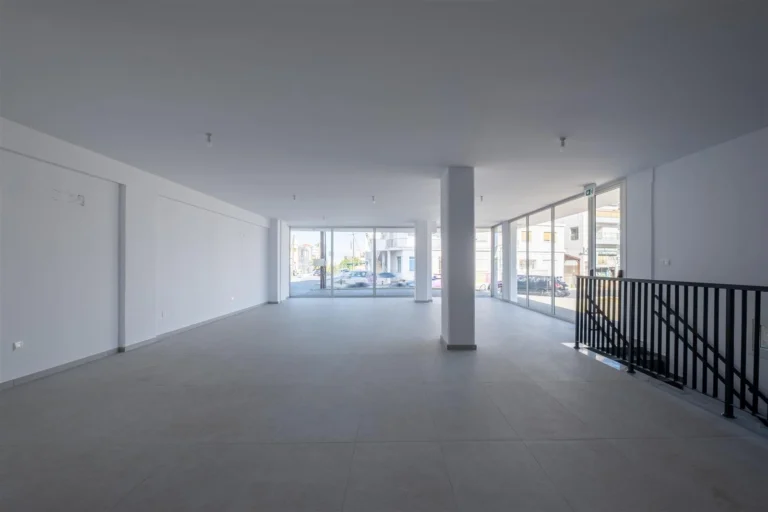 106m² Commercial for Sale in Strovolos, Nicosia District