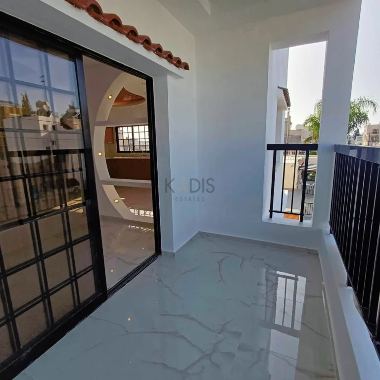 4 Bedroom House for Sale in Paphos – Agios Theodoros