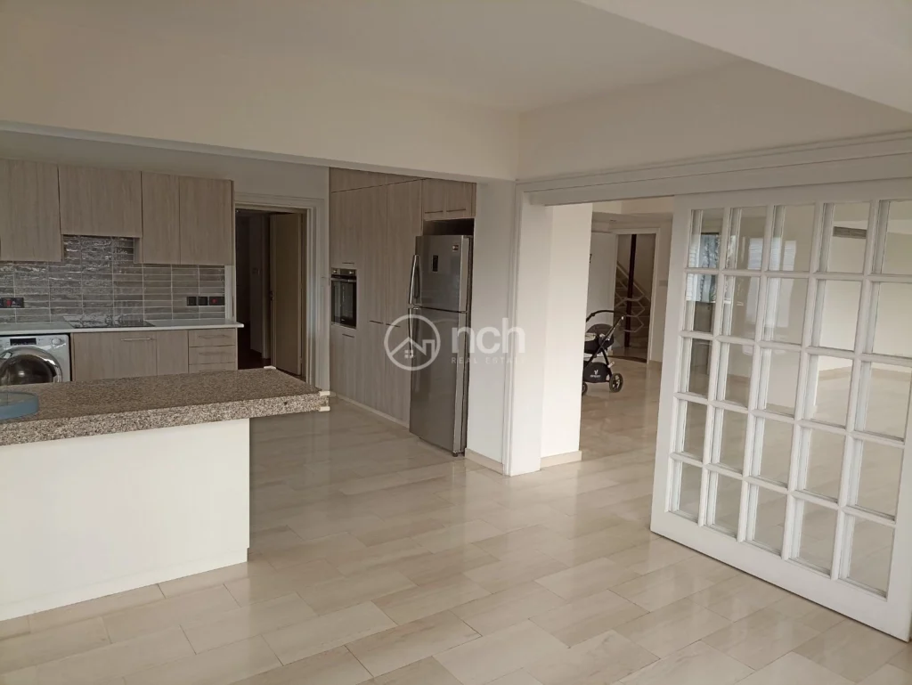 3 Bedroom Apartment for Rent in Agioi Omologites, Nicosia District