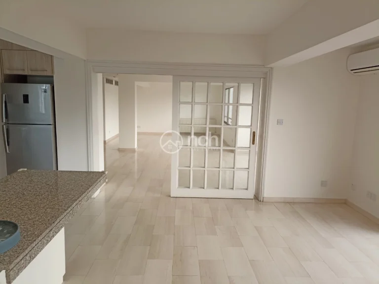 3 Bedroom Apartment for Rent in Agioi Omologites, Nicosia District