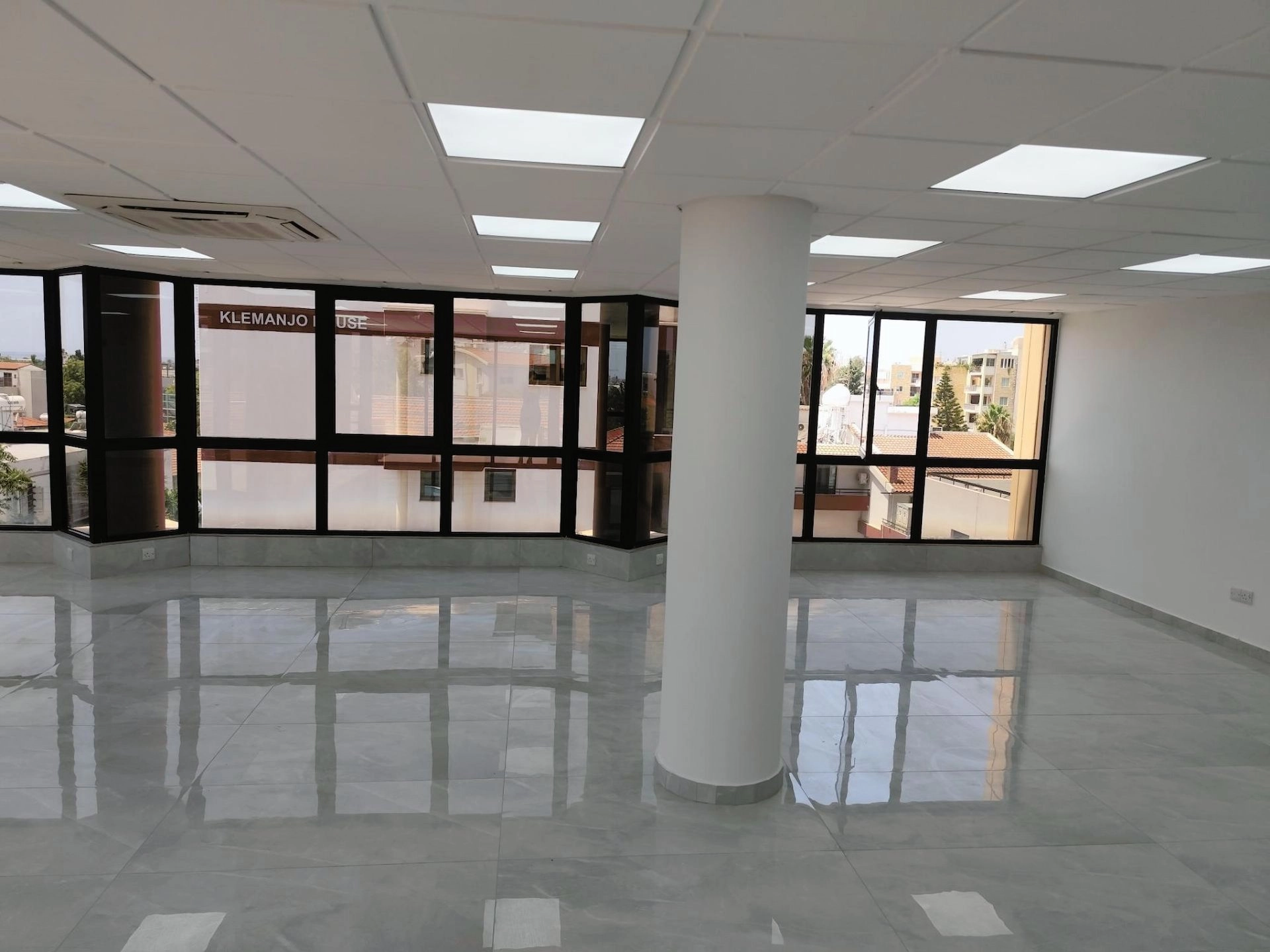 93m² Office for Rent in Limassol – Katholiki