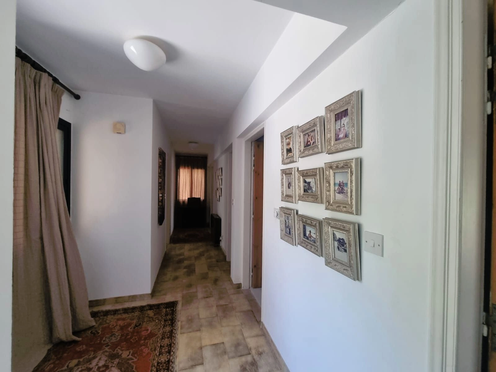 5 Bedroom House for Rent in Moniatis, Limassol District