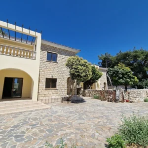 4 Bedroom House for Sale in Ineia, Paphos District