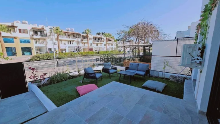 2 Bedroom Apartment for Sale in Kato Paphos