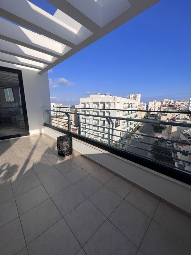 3 Bedroom Apartment for Sale in Larnaca – Makenzy