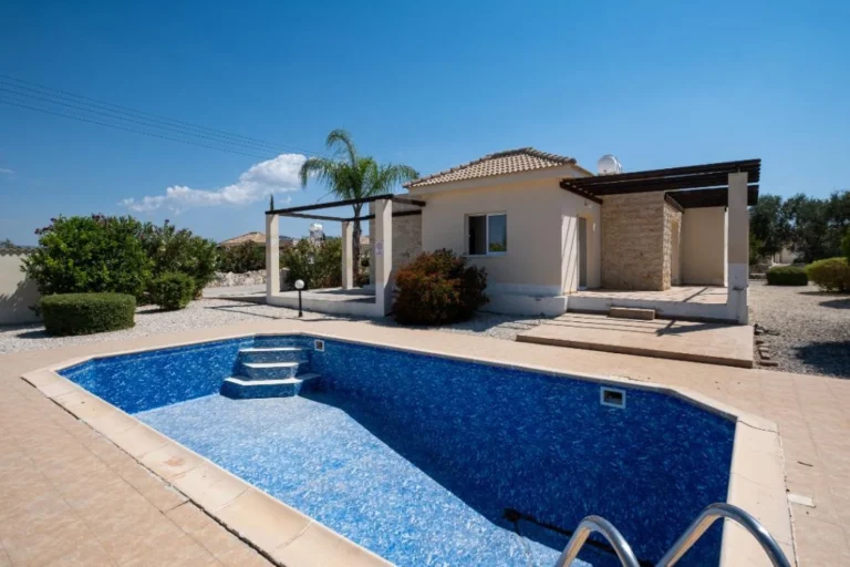 6+ Bedroom House for Sale in Polis Chrysochous, Paphos District