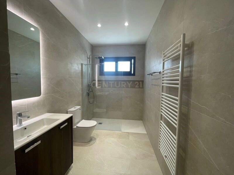 2 Bedroom Apartment for Rent in Germasogeia, Limassol District