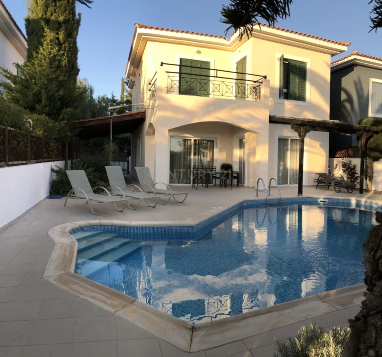 3 Bedroom House for Sale in Pegeia, Paphos District