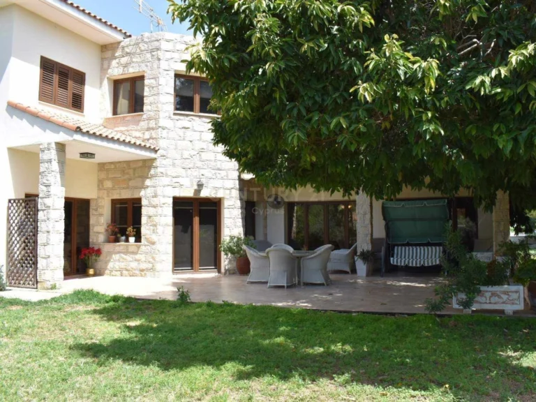 3 Bedroom House for Sale in Pyrgos Lemesou, Limassol District