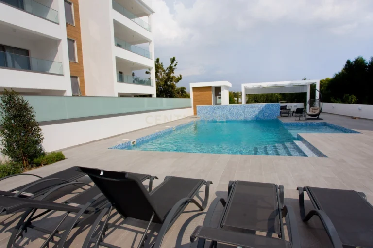 5 Bedroom Apartment for Rent in Germasogeia, Limassol District