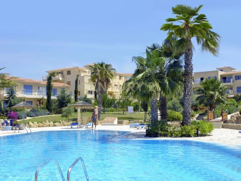 Cheap Apartments for Sale Paphos up to 400000 euro