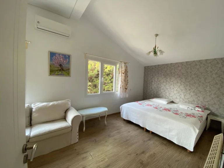 2 Bedroom House for Sale in Agios Tychonas, Limassol District