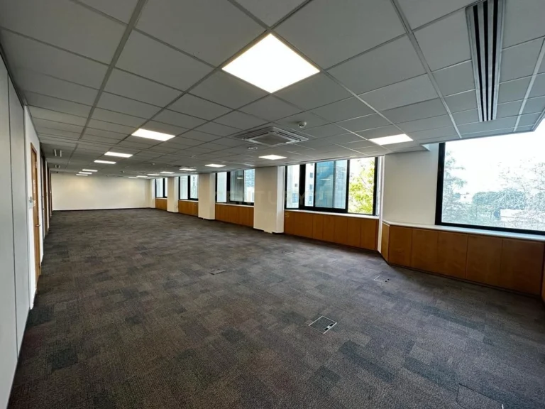 Γραφείο 215m² προς ενοικίαση στην Επαρχία Λεμεσού