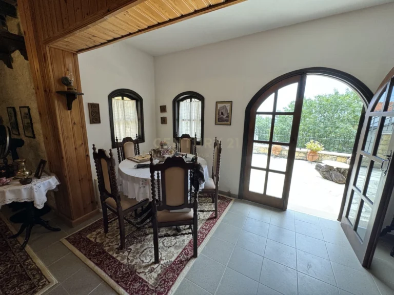 3 Bedroom House for Sale in Arsos, Limassol District