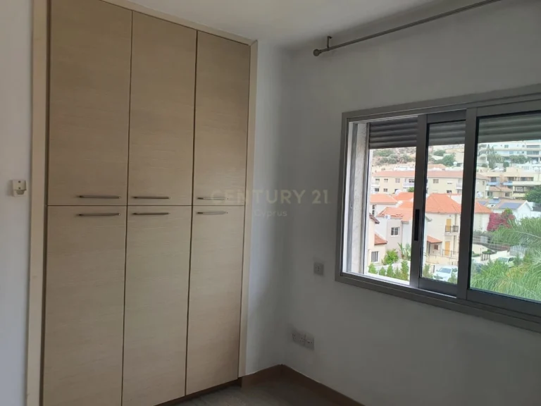 2 Bedroom Apartment for Sale in Germasogeia, Limassol District