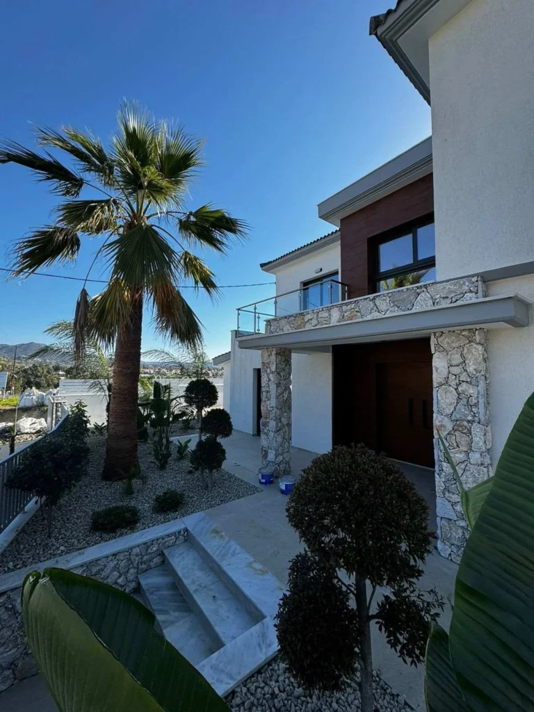 Cheap Houses and Villas for Sale Limassol up to 800000 euro