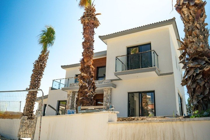 Cheap Houses and Villas for Sale Limassol up to 800000 euro