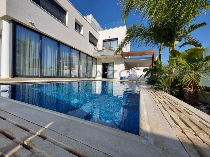 4 Bedroom House for Sale in Columbia Area, Limassol District