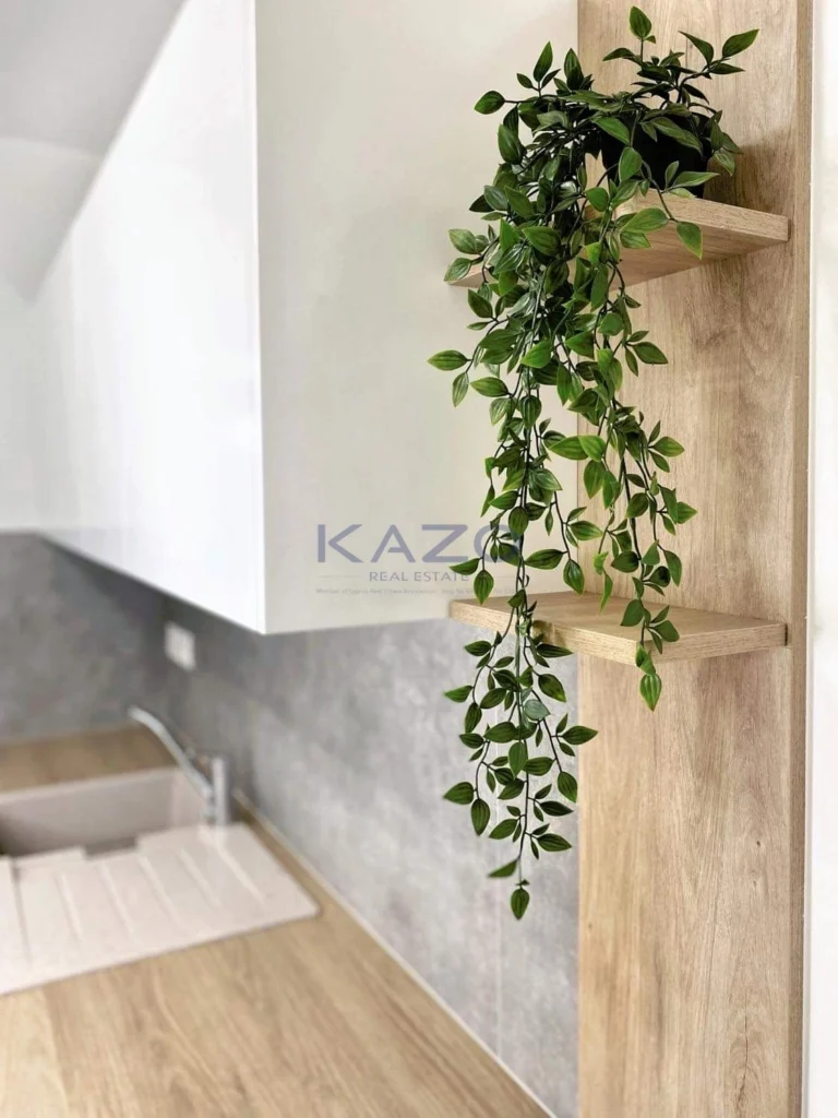 72m² Office for Rent in Limassol District