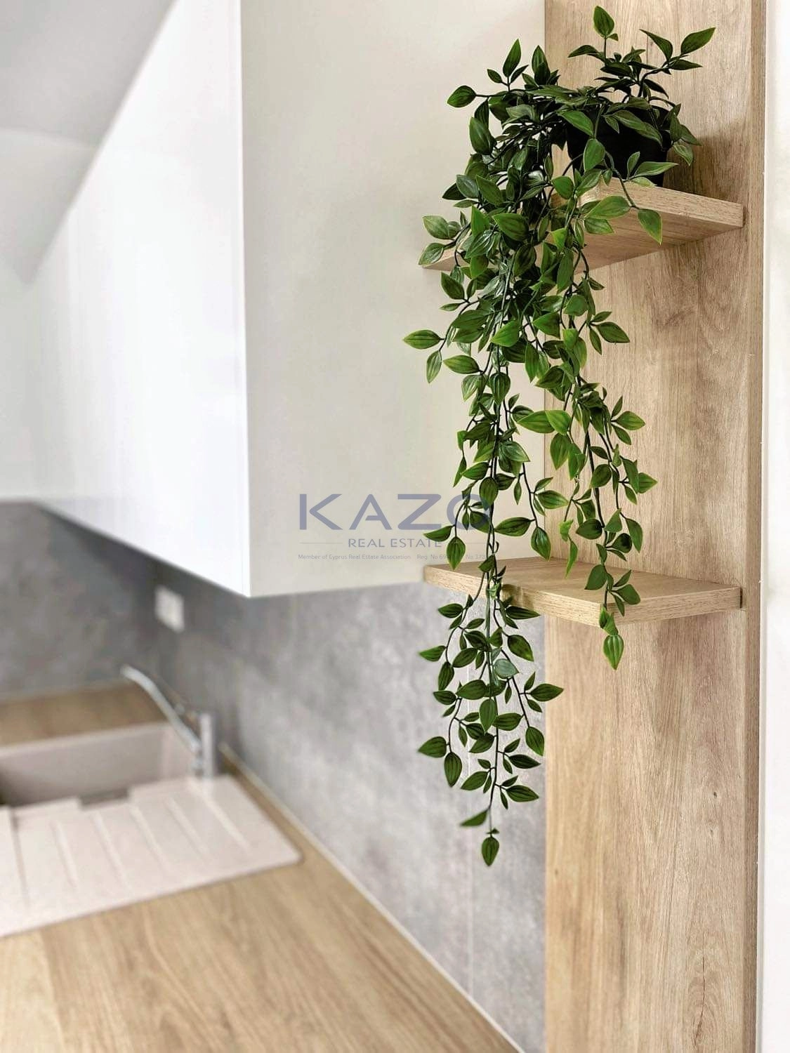 72m² Office for Rent in Limassol District