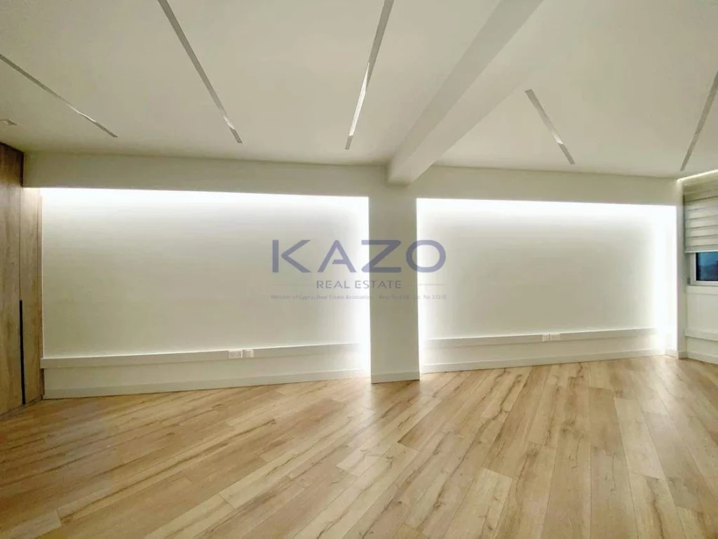 72m² Office for Rent in Limassol District