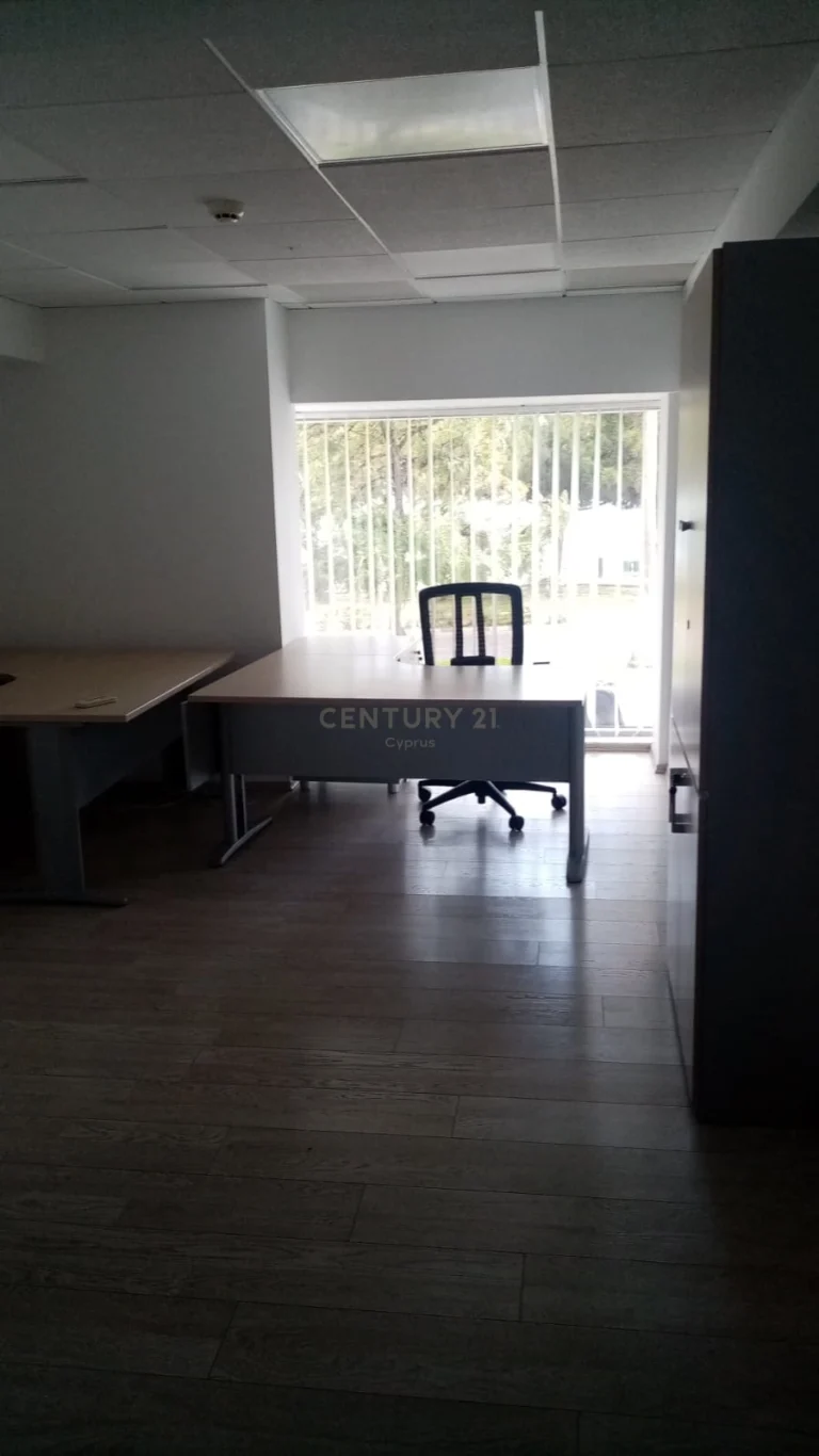 300m² Office for Rent in Limassol District