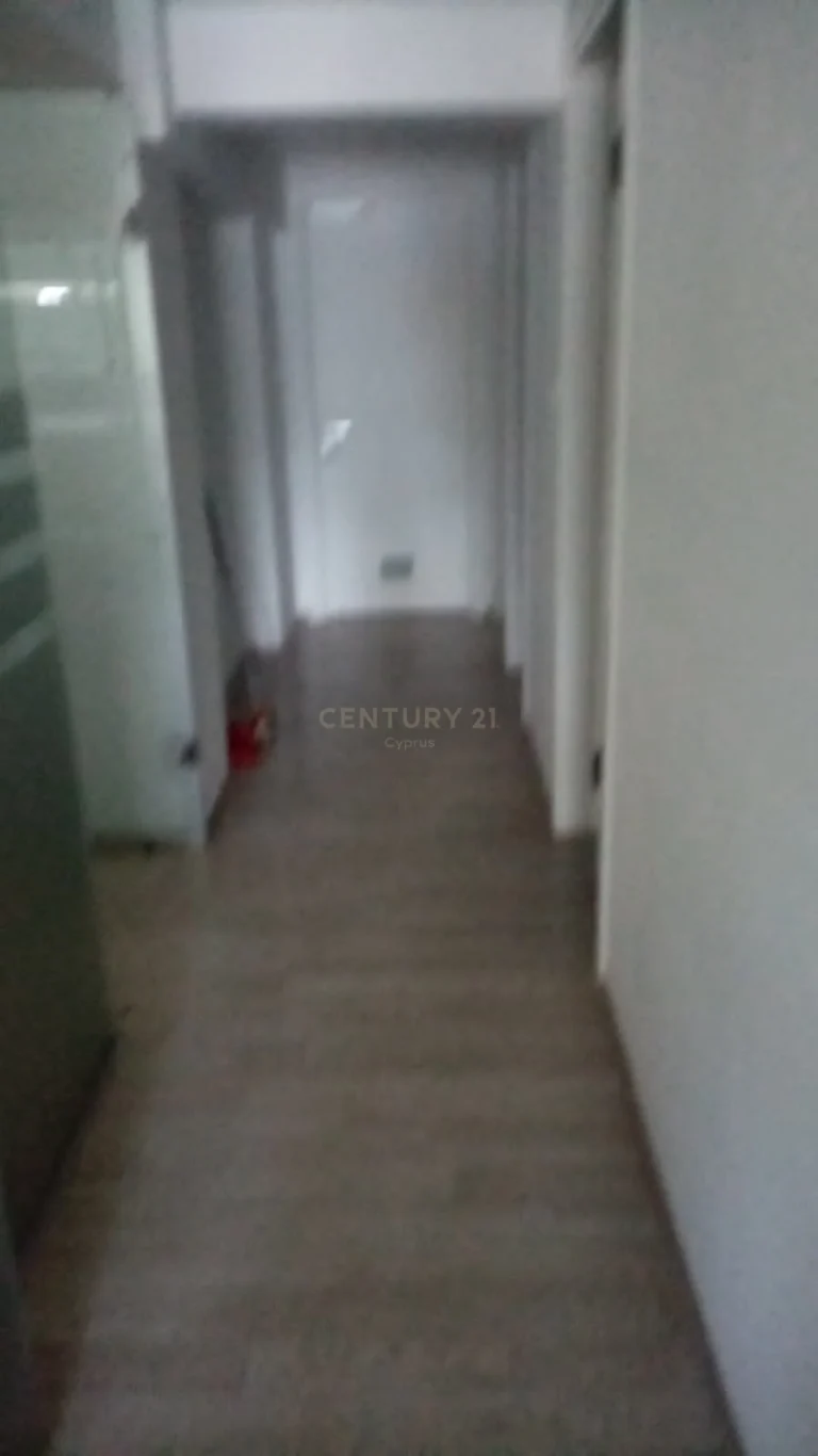 300m² Office for Rent in Limassol District