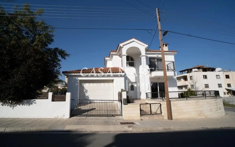 3 Bedroom House for Sale in Lakatamia, Nicosia District