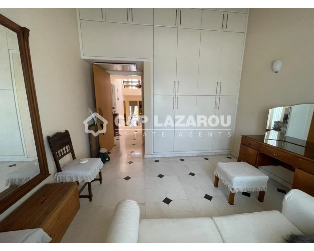 3 Bedroom Apartment for Rent in Limassol – Petrou kai Pavlou