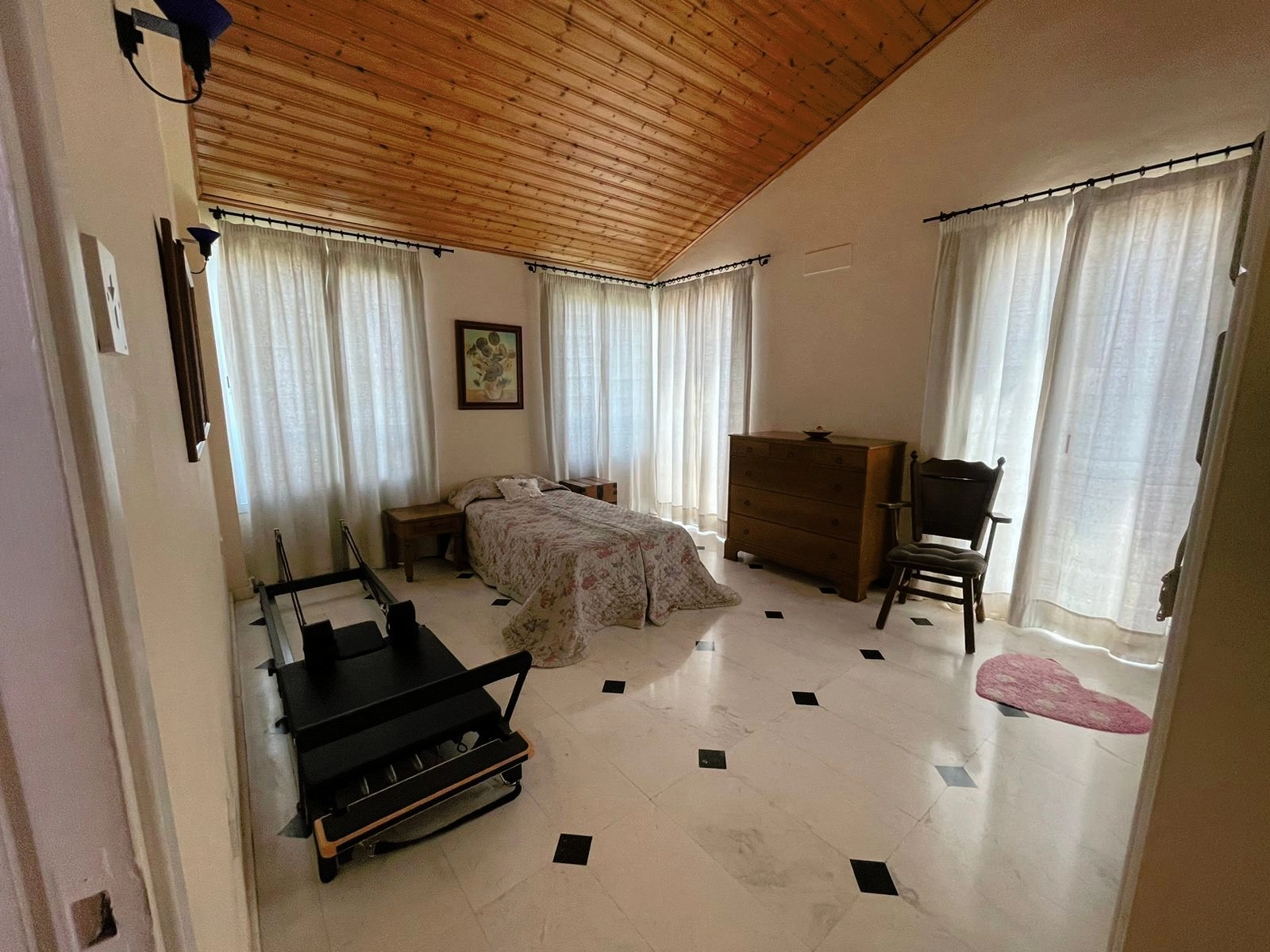 3 Bedroom Apartment for Rent in Limassol District
