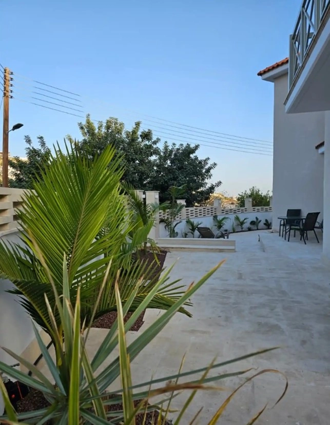 3 Bedroom House for Sale in Agios Tychonas, Limassol District