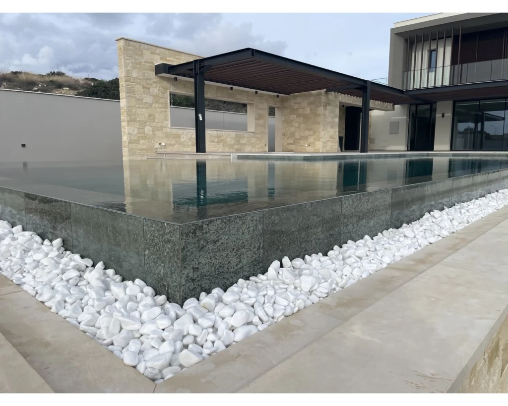 6+ Bedroom House for Sale in Mouttagiaka, Limassol District