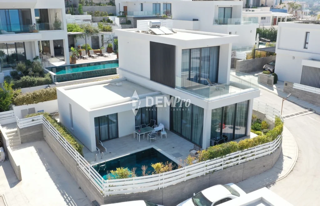 Σπίτι 3 Υπνοδωματίων προς Πώληση στον Χλώρακα, Επαρχία Πάφου