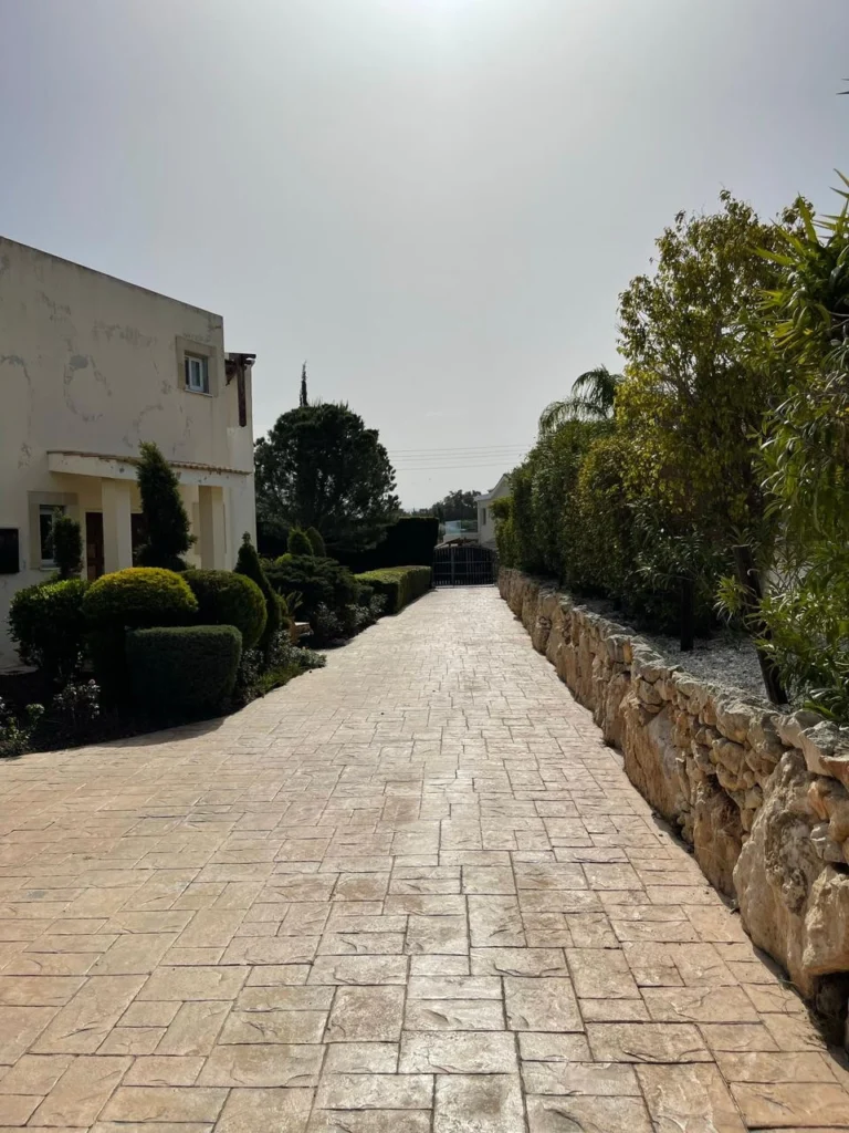 3 Bedroom House for Sale in Neo Chorio Pafou, Paphos District