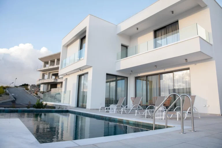 4 Bedroom House for Sale in Chlorakas, Paphos District