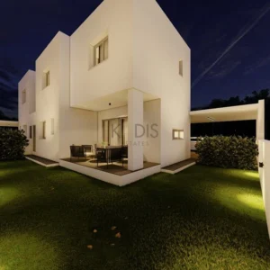 4 Bedroom House for Sale in Strovolos, Nicosia District