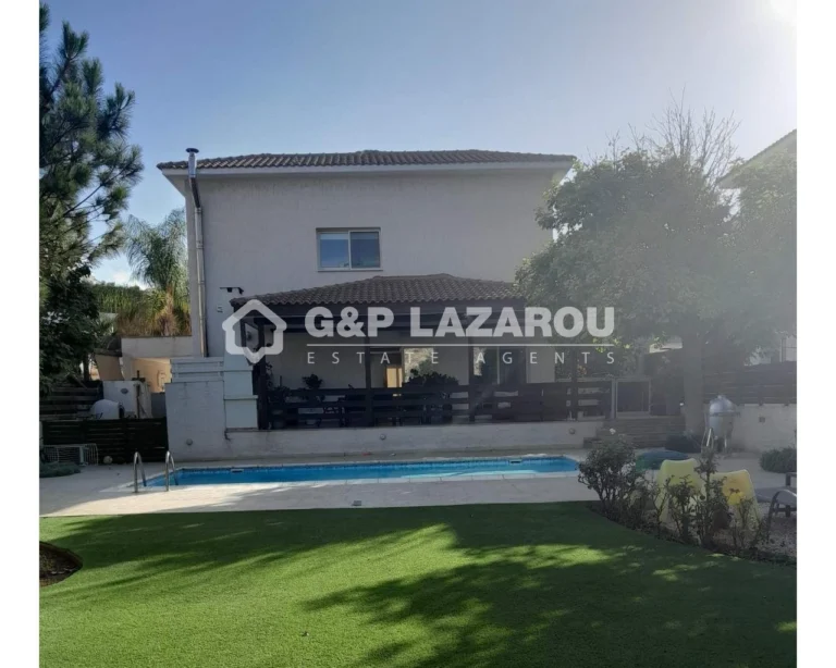 5 Bedroom House for Sale in Agios Tychonas, Limassol District