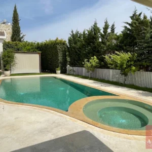 5 Bedroom House for Sale in Aradippou, Larnaca District