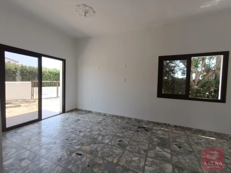 4 Bedroom House for Sale in Pervolia Larnacas