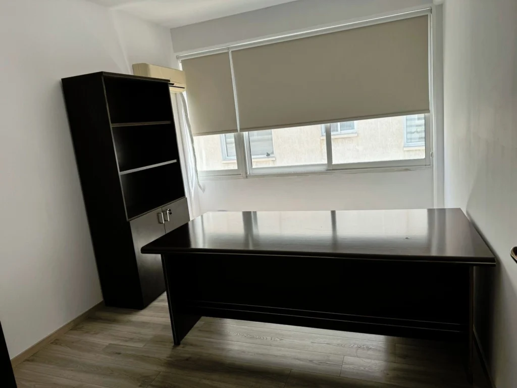 125m² Office for Rent in Limassol District