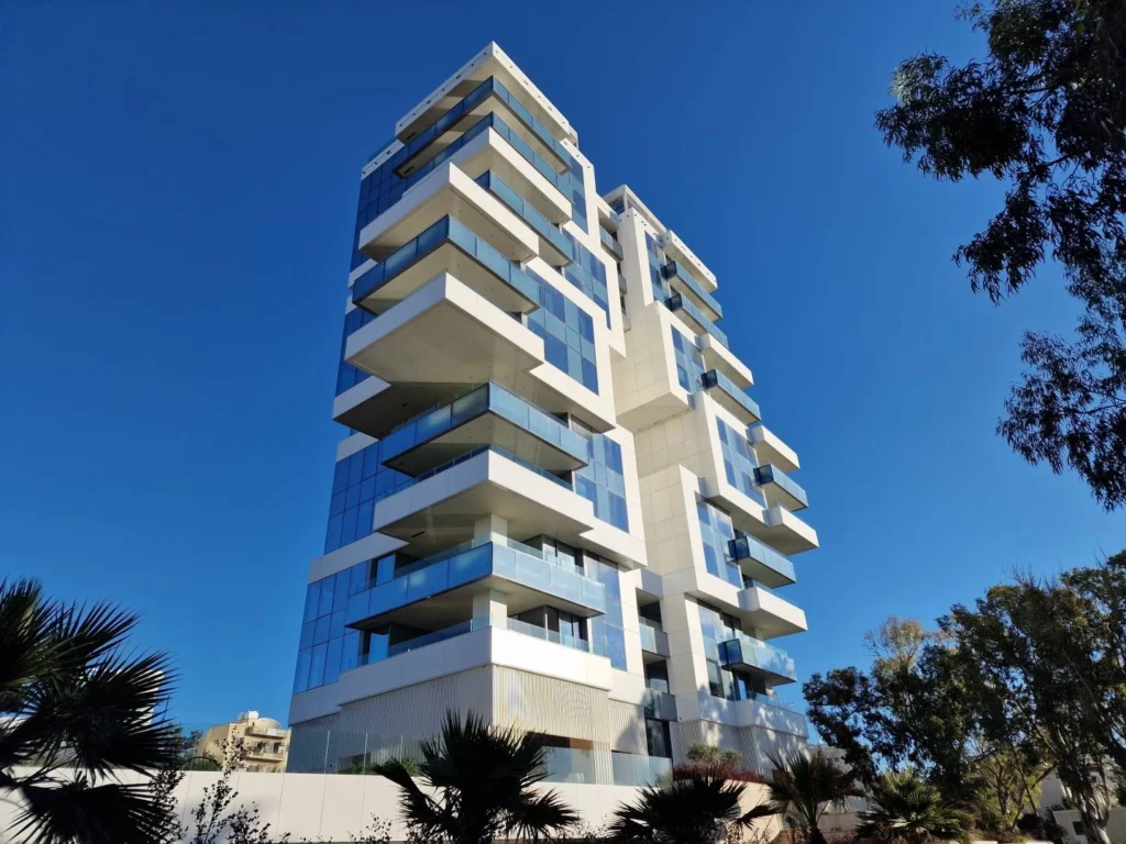 2 Bedroom Apartment for Sale in Agios Tychonas, Limassol District