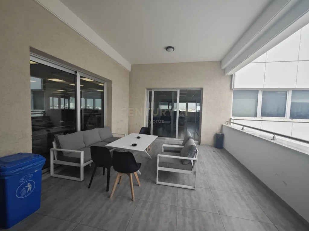 500m² Office for Rent in Limassol District