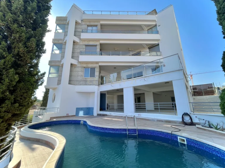 4 Bedroom Apartment for Sale in Germasogeia, Limassol District