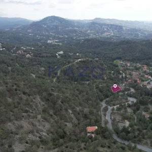 1,085m² Plot for Sale in Moniatis, Limassol District