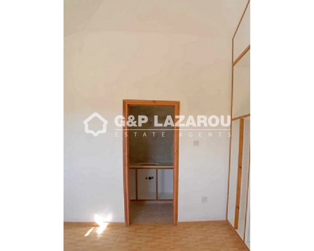 5 Bedroom House for Sale in Pegeia, Paphos District