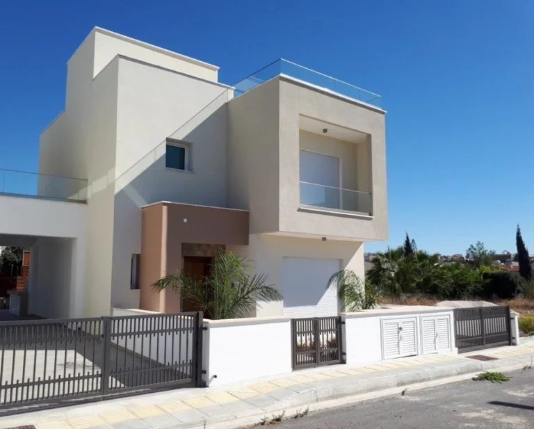 Cheap Houses and Villas for Sale Paphos up to 600000 euro