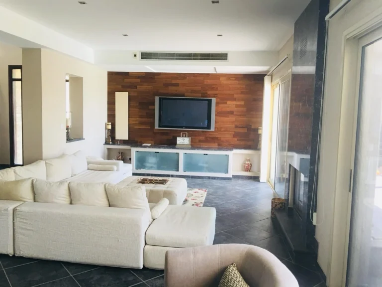 4 Bedroom House for Sale in Paramali, Limassol District